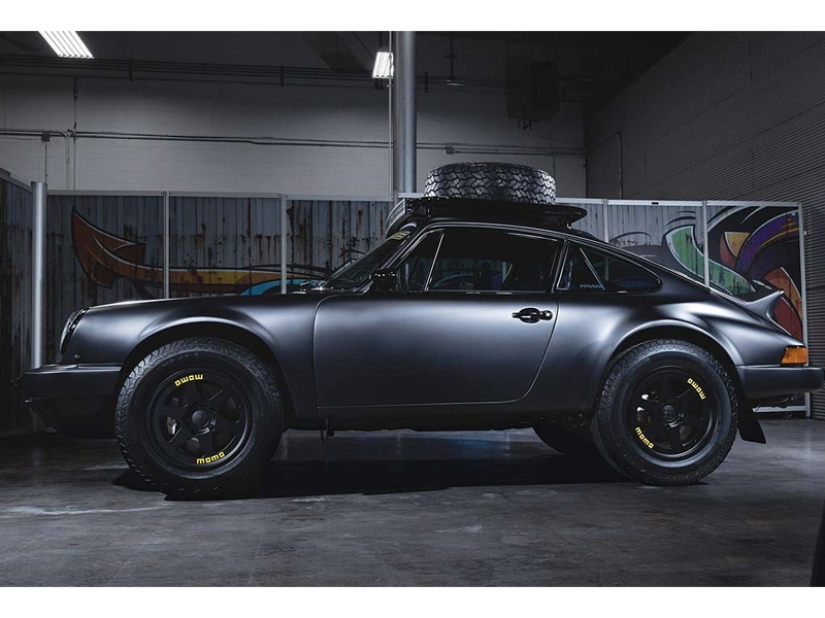 Insanely expensive and extremely rare 1984 off-road Porsche 911 Insanely expensive and extremely rare 1984 off-road Porsche 911