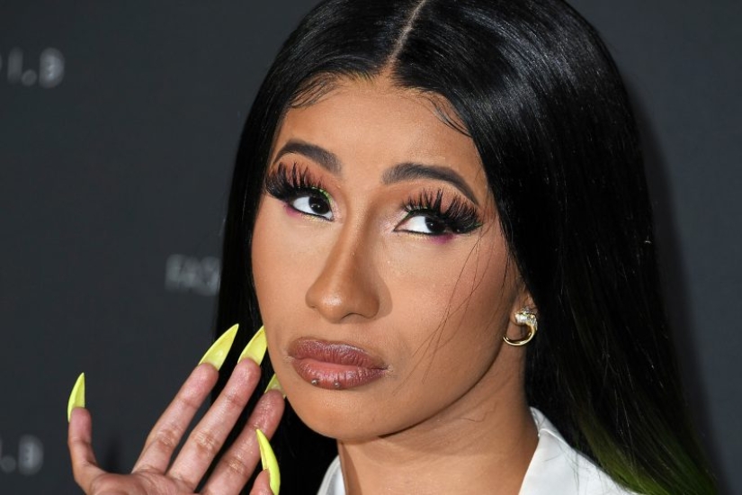 Instagram elimina los me gusta: por qué es necesario y qué es lo que está plagado de bloggers