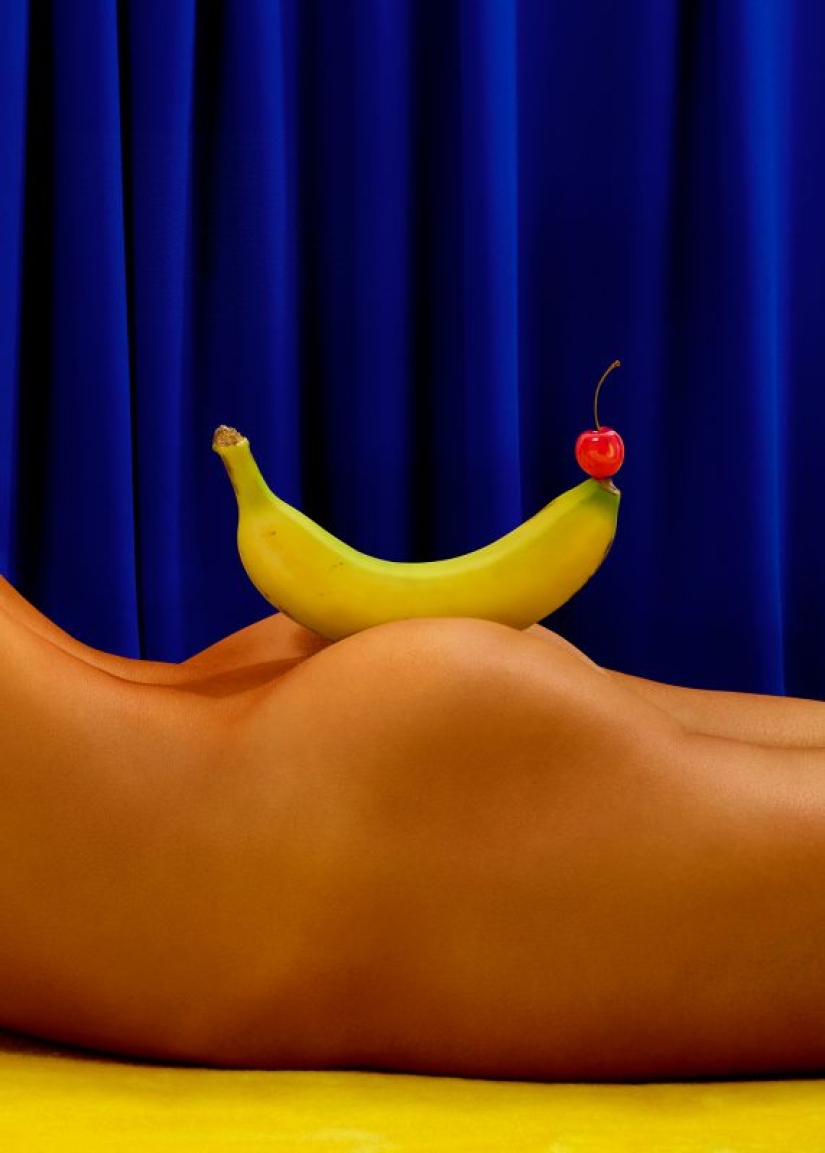 Instead of a cupcake, there will be sex: a photo project about a good start to the day with the right breakfast