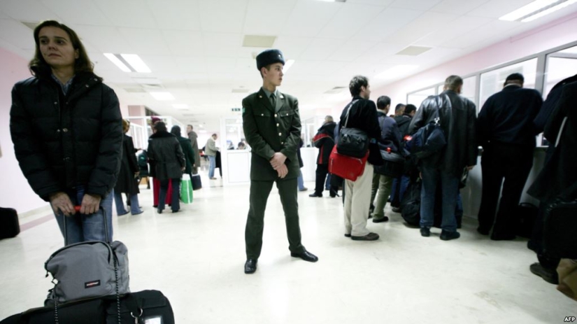 Iron Curtain for Turkmens: why residents of Turkmenistan were banned from leaving the country