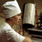 Is it possible to breastfeed a child if the mother has a cold: answer at UNICEF