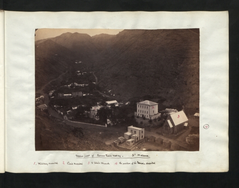 Isla de Santa Elena en blanco y negro Isla de Santa Elena en blanco y negro