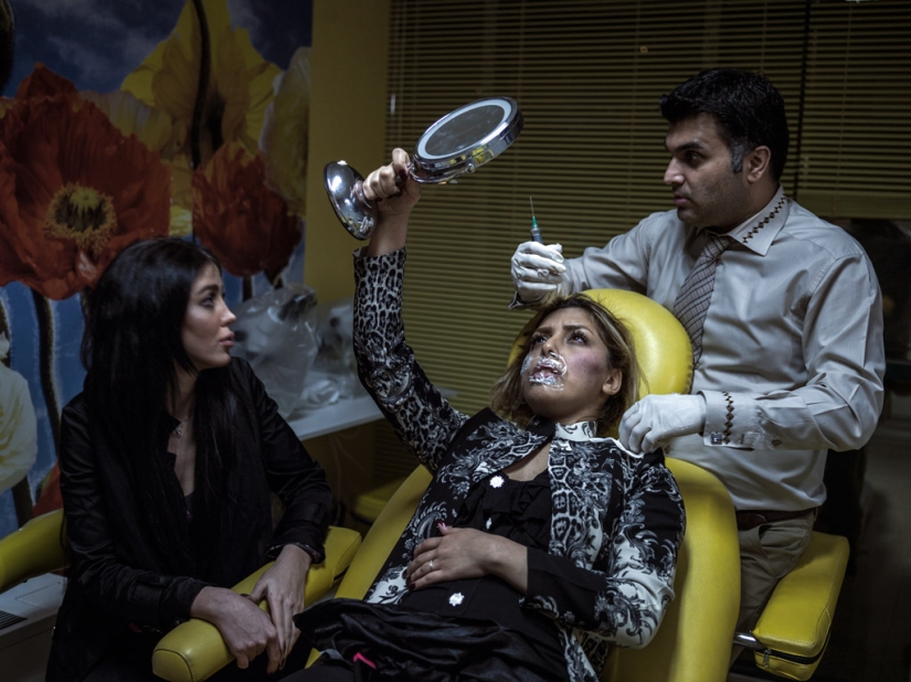 Islam, cigarettes and Botox — daily life of women in Iran Islam, cigarettes and Botox — daily life of women in Iran