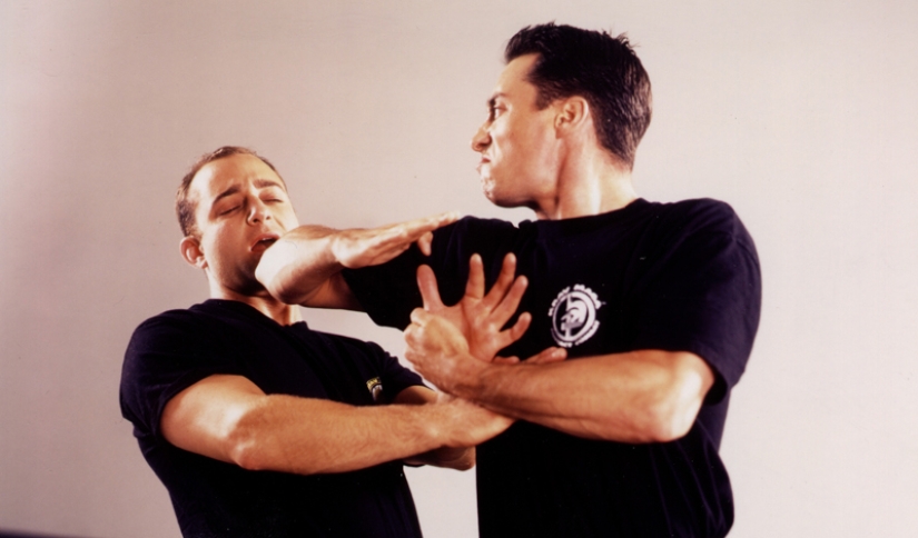 Israeli Krav Maga: the most brutal hand-to-hand combat system Israeli Krav Maga: the most brutal hand-to-hand combat system