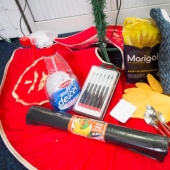 It will come in handy on the farm: for 15 years, the husband gives his wife only useful gifts