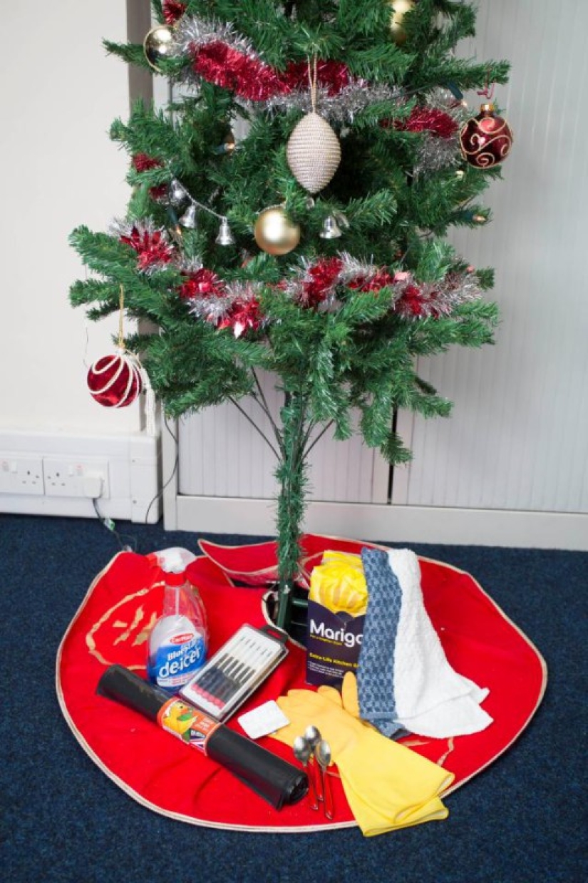 It will come in handy on the farm: for 15 years, the husband gives his wife only useful gifts It will come in handy on the farm: for 15 years, the husband gives his wife only useful gifts