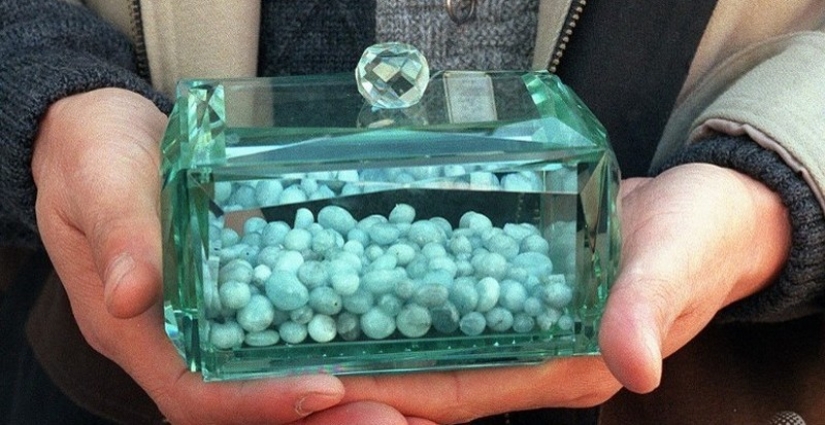 It's Not Over Yet: The World's Strangest Funeral Rituals