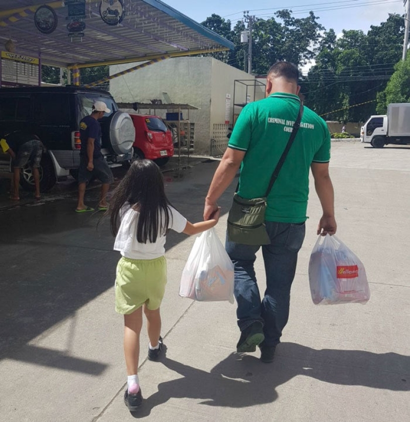 It's so touching! Filipina secretly photographed her husband and daughter for four years It's so touching! Filipina secretly photographed her husband and daughter for four years