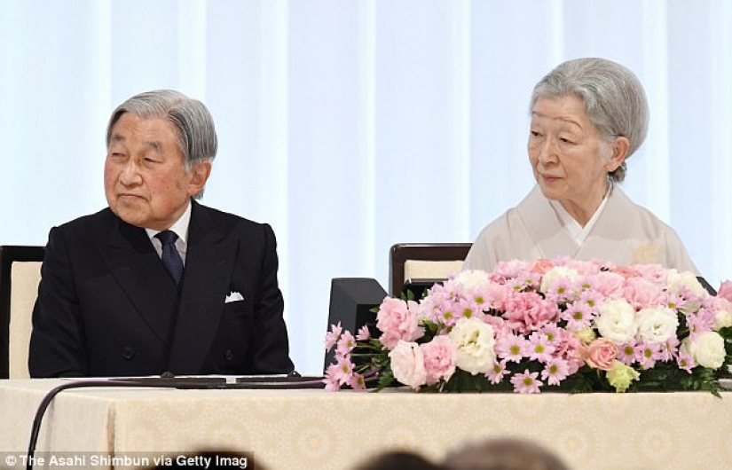 Japanese Princess Renounces Royal Status to Marry a Commoner