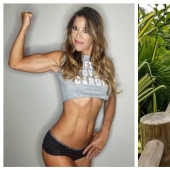 Joven de alma, caliente de cuerpo: una mujer se ve impresionante a los 51 años y se enamora de los chicos