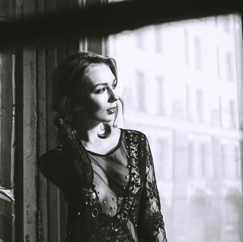 Joven, hermosa, desnuda: más de 20 fotos sinceras de hijas estrellas Joven, hermosa, desnuda: más de 20 fotos sinceras de hijas estrellas