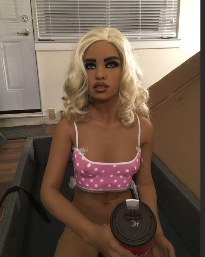 Juegos para Adultos, o Por Qué los Hombres Juegan con Muñecas