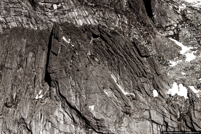 Khakassia from a height: Ergaki Nature Park, Sayano-Shushenskaya HPP and Abakan Khakassia from a height: Ergaki Nature Park, Sayano-Shushenskaya HPP and Abakan