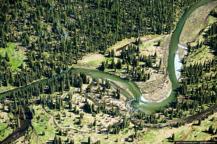 Khakassia from a height: Ergaki Nature Park, Sayano-Shushenskaya HPP and Abakan Khakassia from a height: Ergaki Nature Park, Sayano-Shushenskaya HPP and Abakan