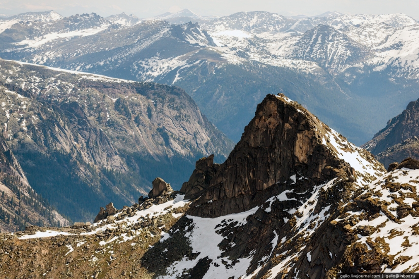 Khakassia from a height: Ergaki Nature Park, Sayano-Shushenskaya HPP and Abakan Khakassia from a height: Ergaki Nature Park, Sayano-Shushenskaya HPP and Abakan