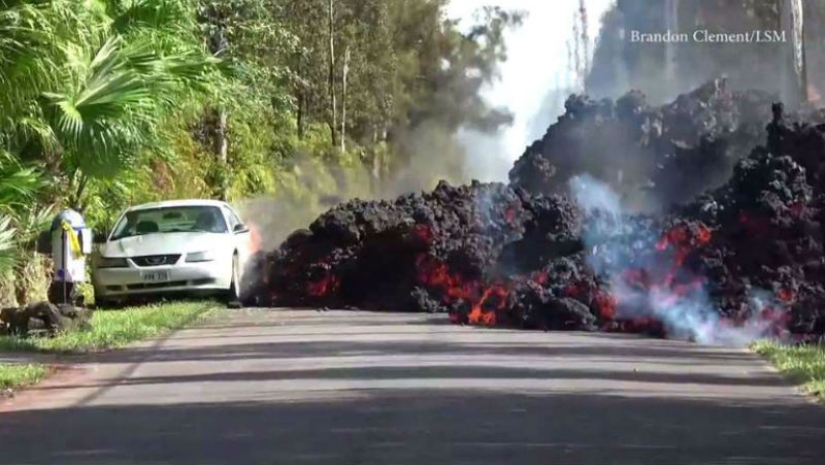 Kilauea volcano in Hawaii continues to destroy the island