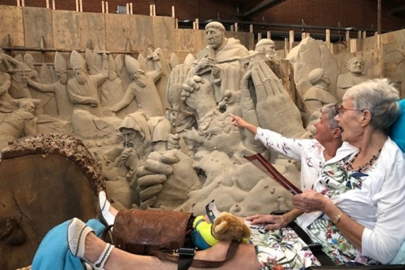 Kind wizards: Dutch volunteers fulfill the last wishes of terminally ill people