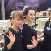 La acción en las tiendas de L'Etoile se comparó con un campo de concentración y la marca de animales