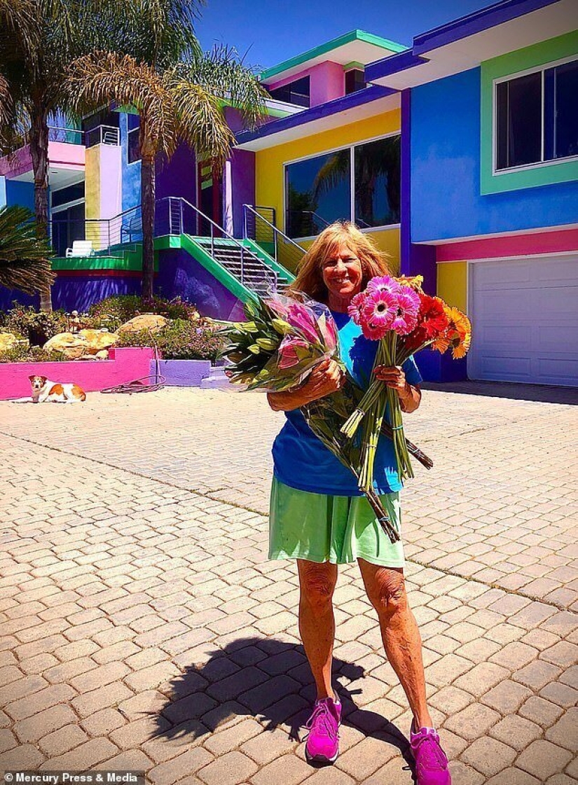 La artista gasta miles de dólares para hacer su casa luminosa, pero los vecinos no están contentos