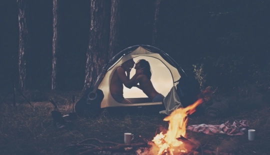 La ciencia del placer: cómo una mujer británica aprendió a alcanzar el orgasmo después de una semana en un campamento sexual