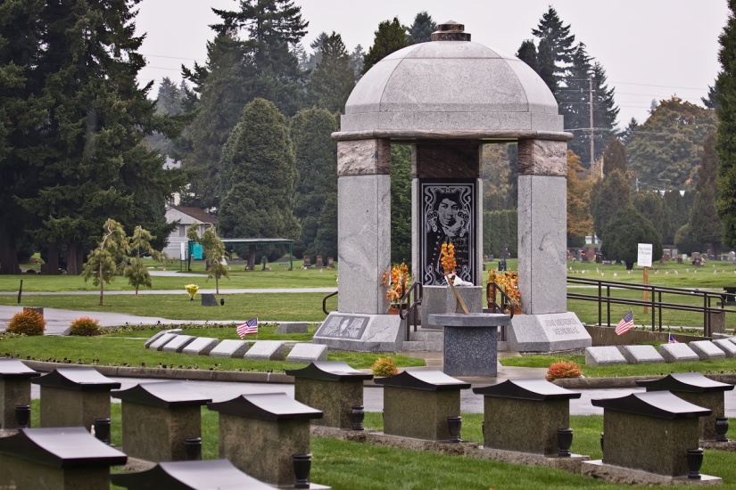 La Ciudad de los Muertos, o donde están enterrados músicos famosos