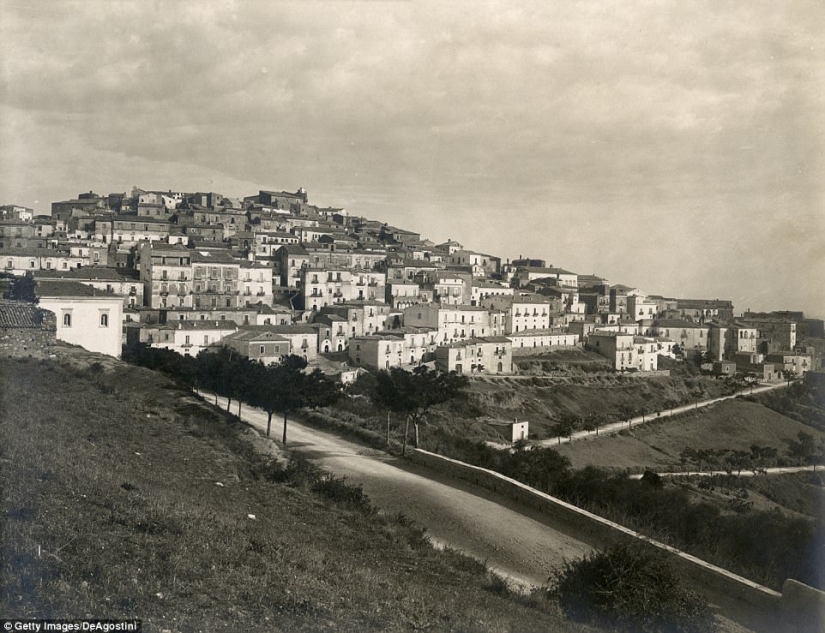 La ciudad italiana pagará 2.000 euros a quienes deseen mudarse allí La ciudad italiana pagará 2.000 euros a quienes deseen mudarse allí