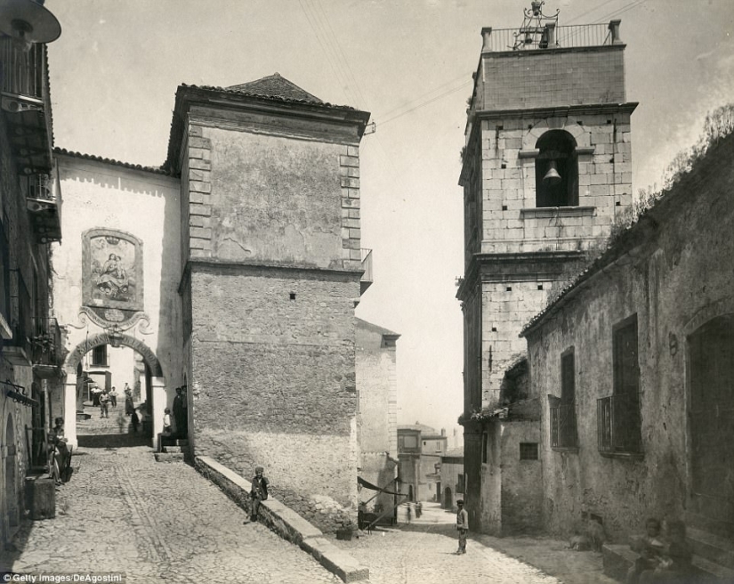 La ciudad italiana pagará 2.000 euros a quienes deseen mudarse allí La ciudad italiana pagará 2.000 euros a quienes deseen mudarse allí