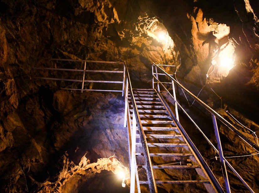 La ciudad subterránea secreta de Hitler