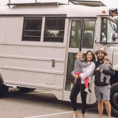 La comodidad en el cambio de la experiencia: la pareja de Florida, vendió todo y se fue de viaje en la furgoneta