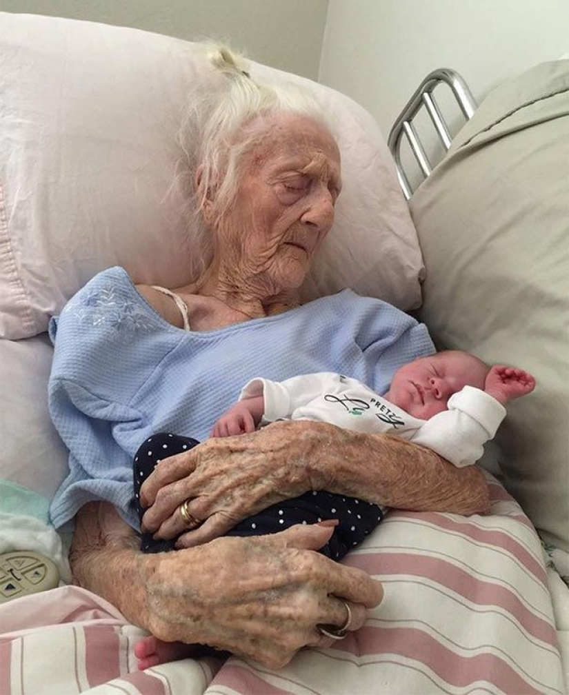 La diferencia en la eternidad: bisabuelas con bisnietos, cuya diferencia de edad es de más de 100 años