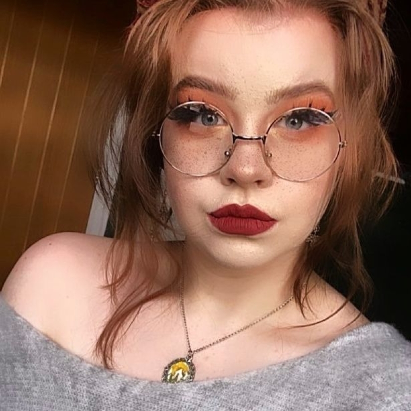 La estrella Tik-Tok se hace llamar bruja y gana mucho dinero con la brujería La estrella Tik-Tok se hace llamar bruja y gana mucho dinero con la brujería