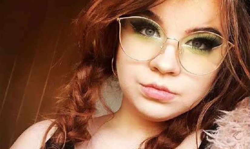 La estrella Tik-Tok se hace llamar bruja y gana mucho dinero con la brujería La estrella Tik-Tok se hace llamar bruja y gana mucho dinero con la brujería