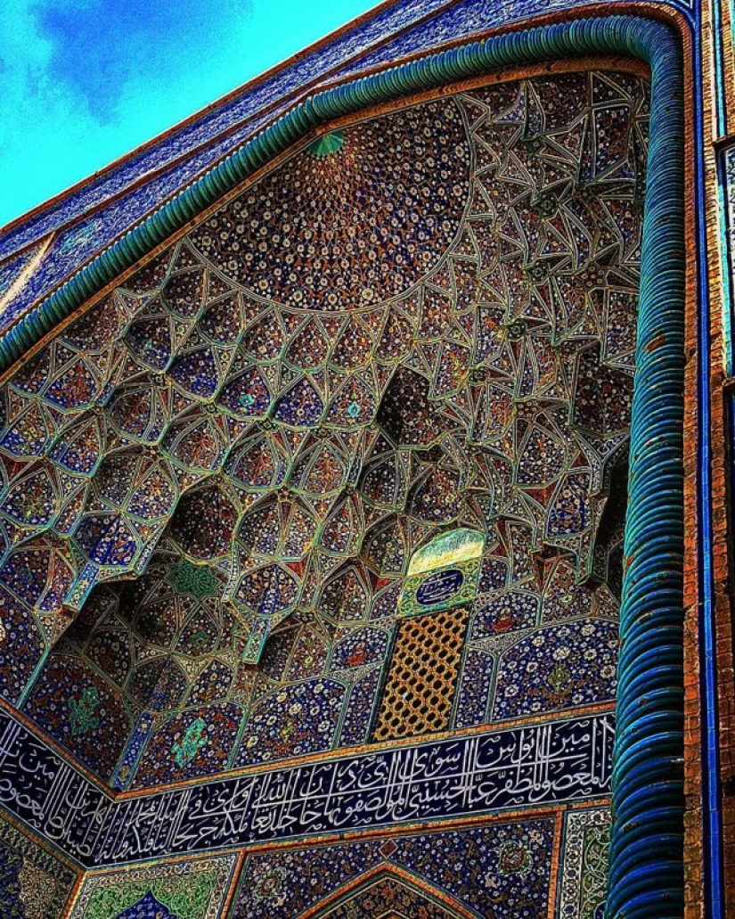 La fascinante belleza de las mezquitas iraníes