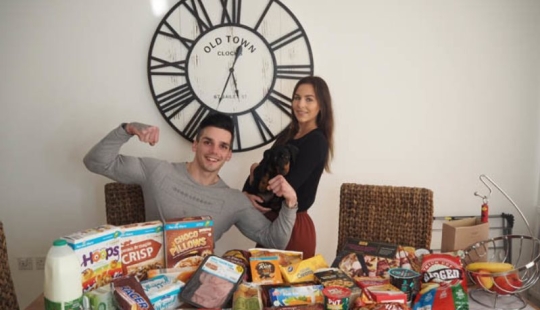 La historia de cuatro fitonyashek que se sentaron en una "dieta de hamburguesas" y casi se volvieron locos La historia de cuatro fitonyashek que se sentaron en una "dieta de hamburguesas" y casi se volvieron locos