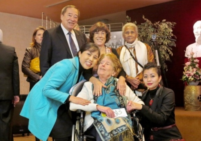 La historia de la francesa Raymonda Dien, que se tumbó en los rieles para detener la guerra La historia de la francesa Raymonda Dien, que se tumbó en los rieles para detener la guerra