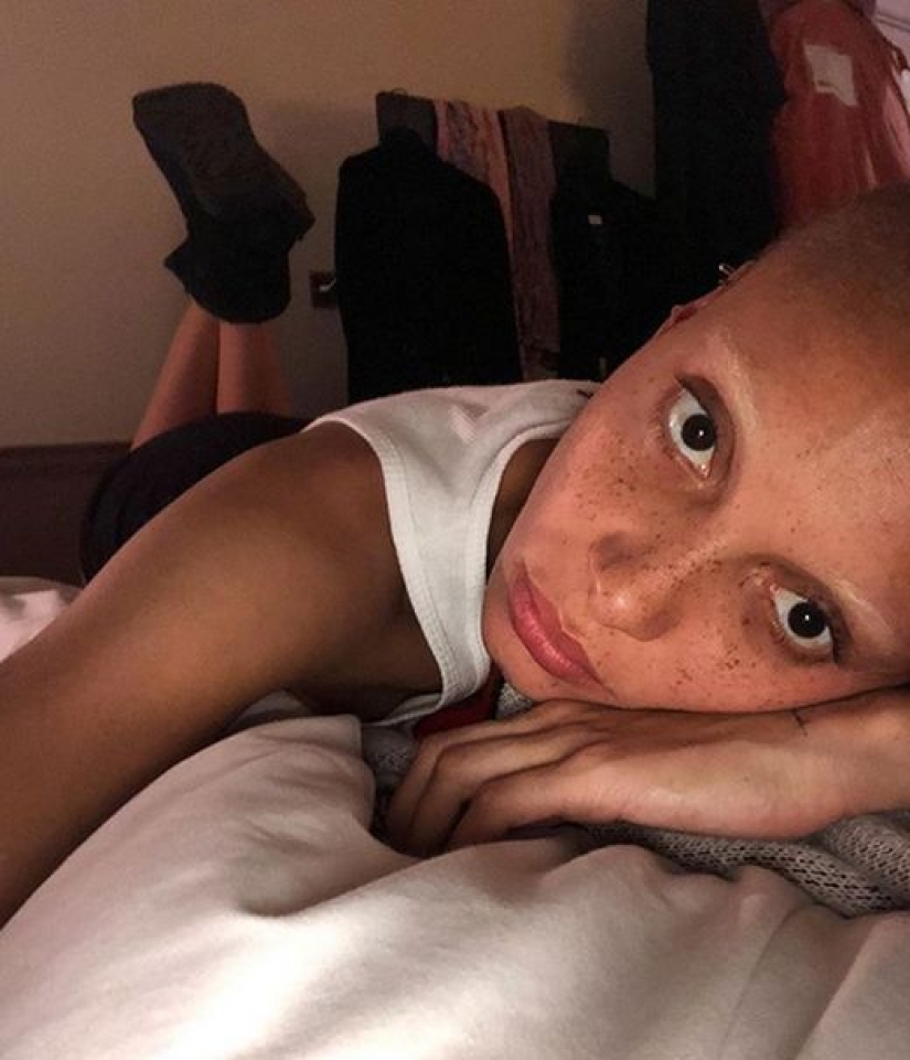 La modelo del año fue Adva Aboa, una feminista negra afeitada La modelo del año fue Adva Aboa, una feminista negra afeitada