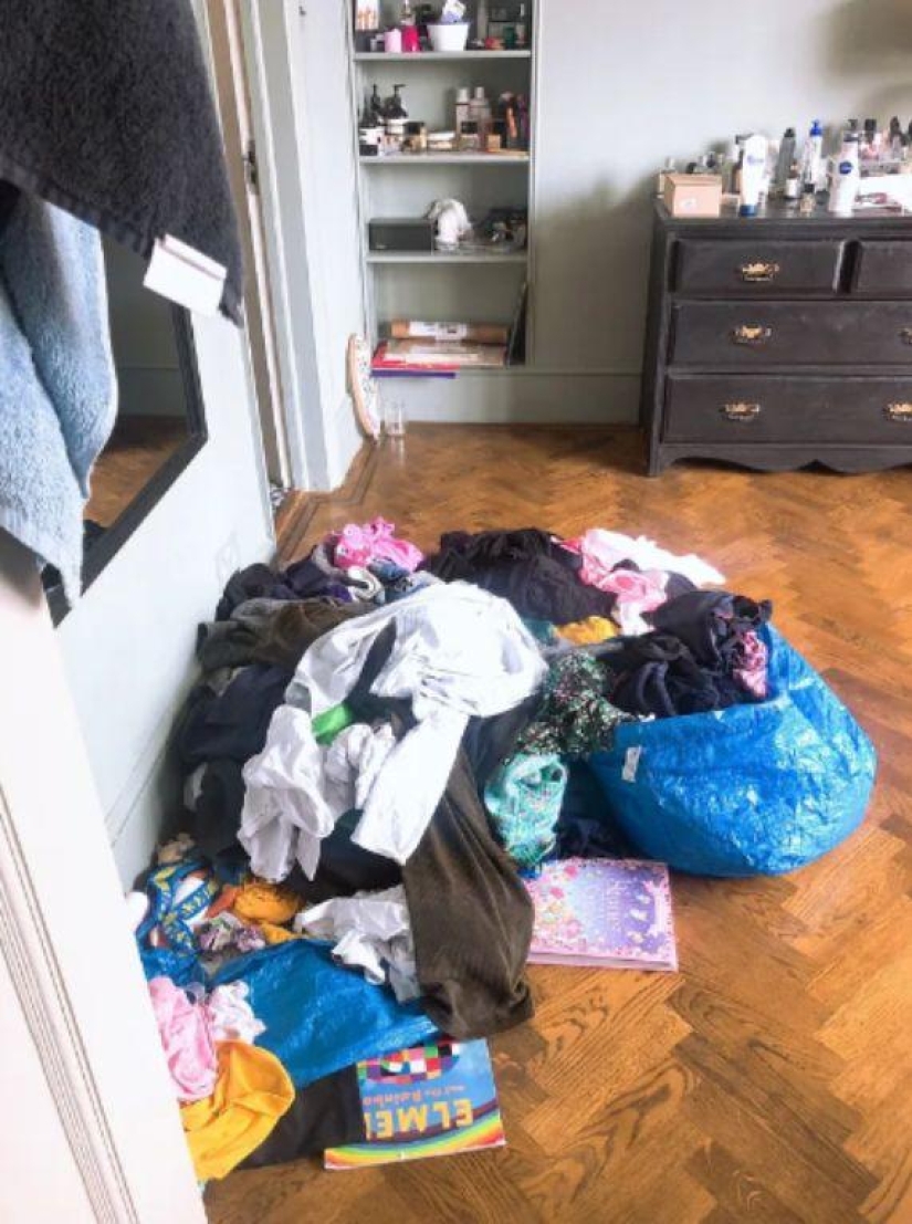 La mujer dejó de hacer y esto es lo que salió de ella