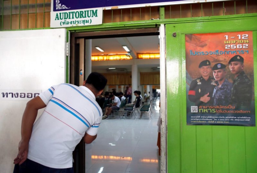 La patria está llamando! Cómo va el borrador de primavera en Tailandia
