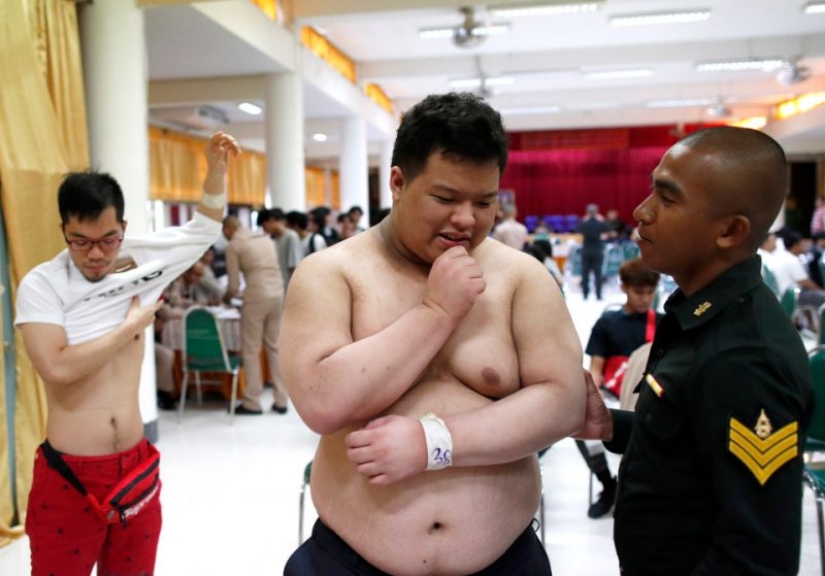 La patria está llamando! Cómo va el borrador de primavera en Tailandia