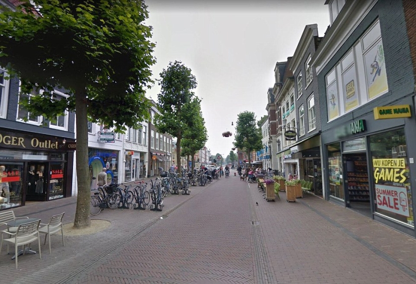 La profesión más antigua de la ciudad más libre: la historia del barrio rojo de Ámsterdam