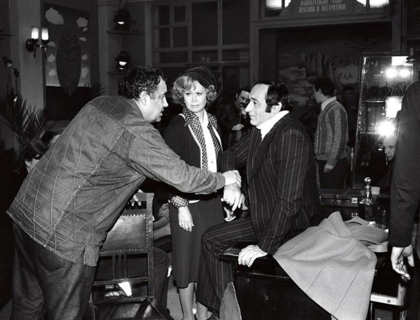 La verdad antiestética de las relaciones humanas: datos curiosos sobre la película "Garage" La verdad antiestética de las relaciones humanas: datos curiosos sobre la película "Garage"