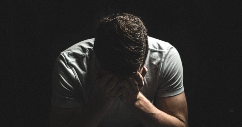 La vida en la oscuridad: la apuesta loca de los jugadores de poker La vida en la oscuridad: la apuesta loca de los jugadores de poker