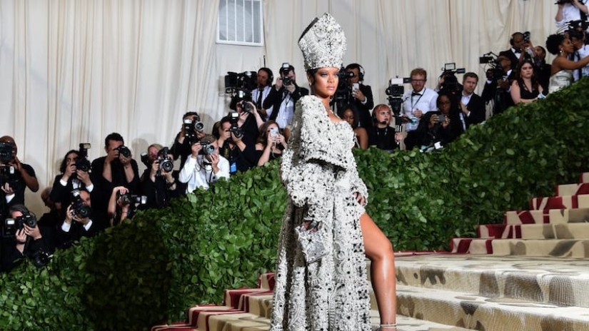 La Virgen María, Jesucristo, el Papa y otras imágenes de estrellas en la Met Gala 2018