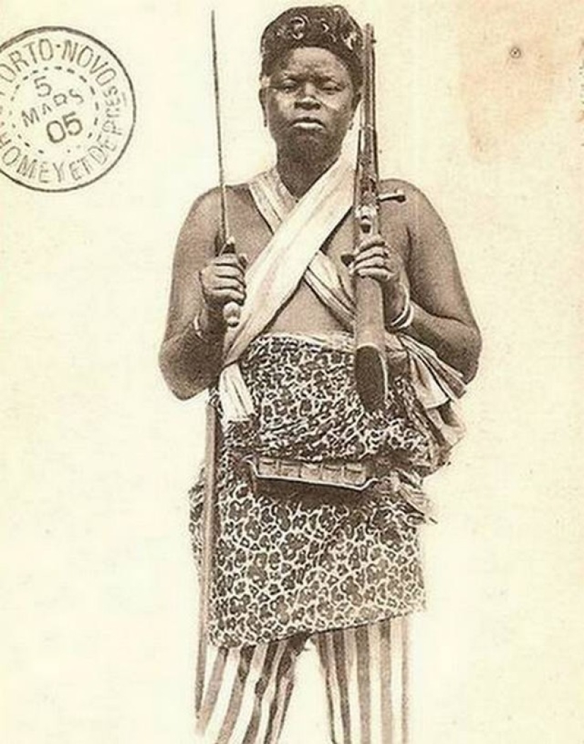 Las amazonas Dahomey son las mujeres más formidables de la historia