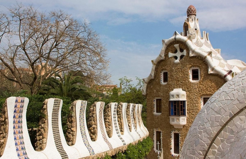 Las obras más famosas de Antonio Gaudí Las obras más famosas de Antonio Gaudí