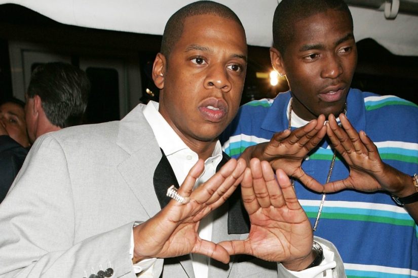 Las teorías de conspiración más extrañas sobre las estrellas