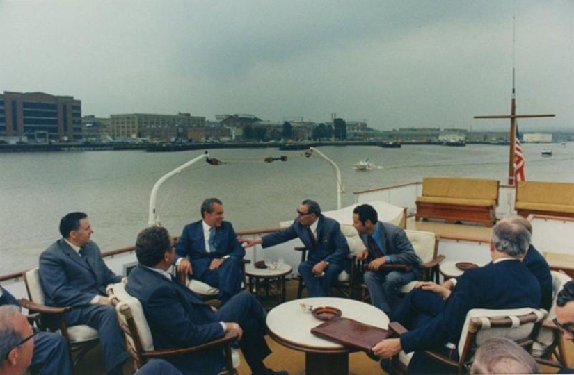 Leonid Ilich Brezhnev de vacaciones y no solo