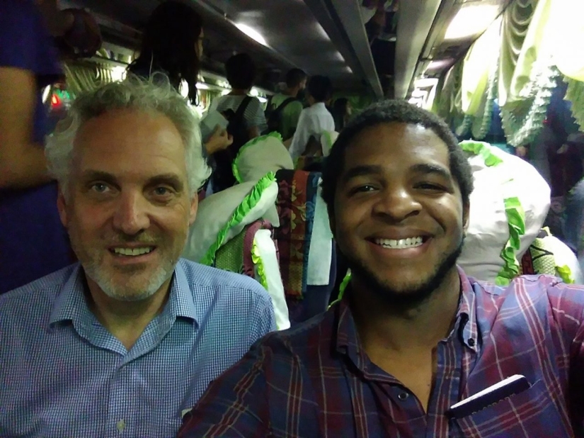 Life hack for travelers: how animal lovers can find free housing abroad