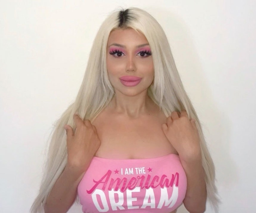 Live Bratz doll during quarantine enlarges lips at home on its own