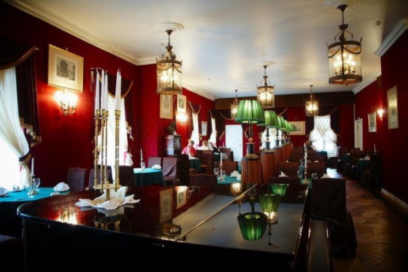 Living there: advice from residents of St. Petersburg